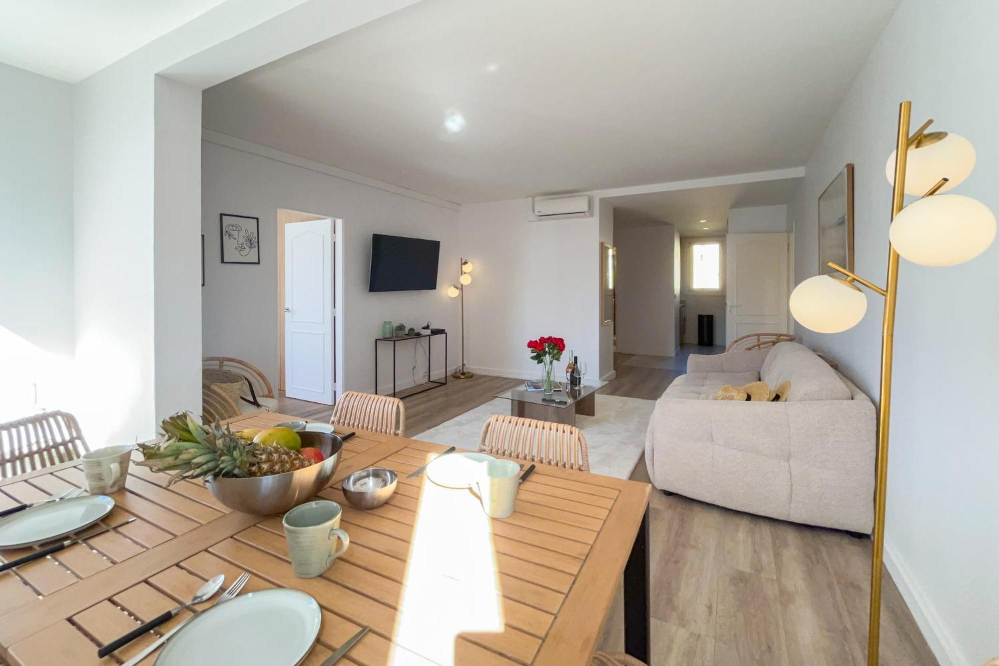 Appartement Magnifique - M3 *